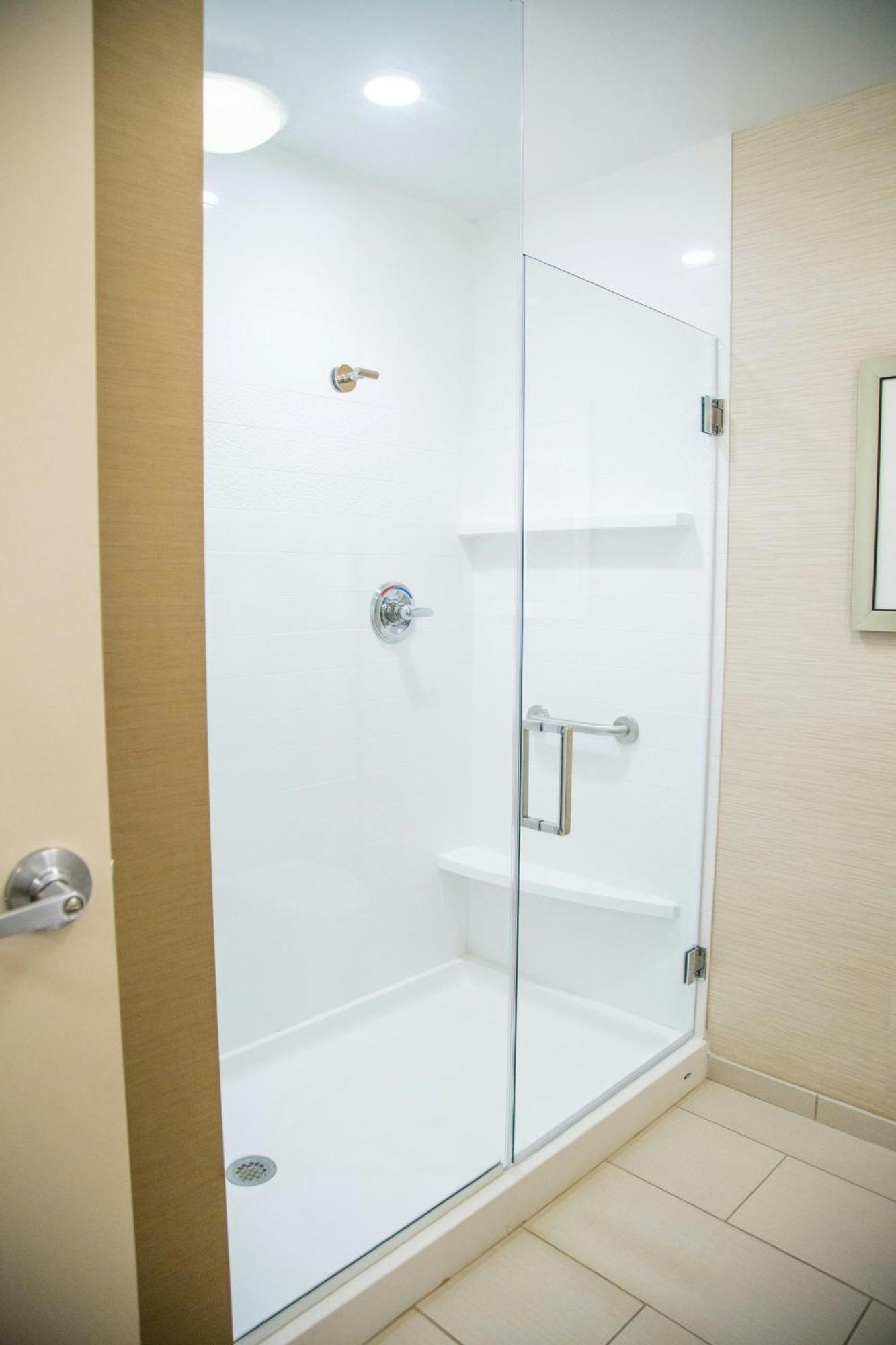 Fairfield Inn & Suites By Marriott Поукателоу Екстериор снимка